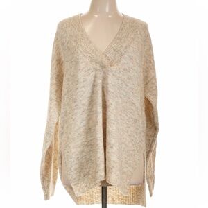 RD‎ Style NWT Oatmeal V-Neck Tunic Side slit Sweater Large